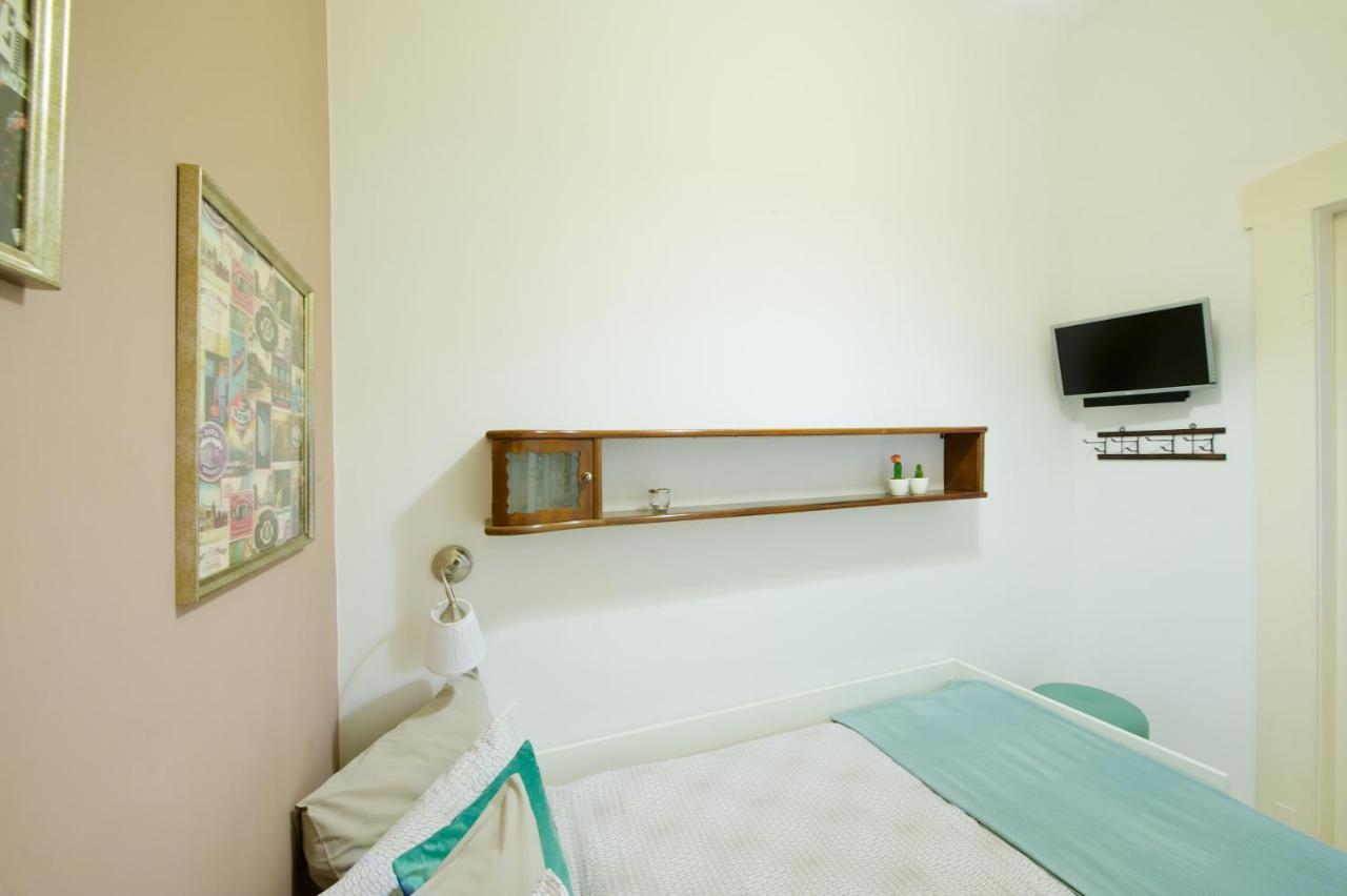 Appartement Door Family *